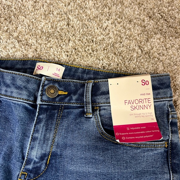 Girls - SO midrise favorite skinny jeans - size 14. - Picture 2 of 3